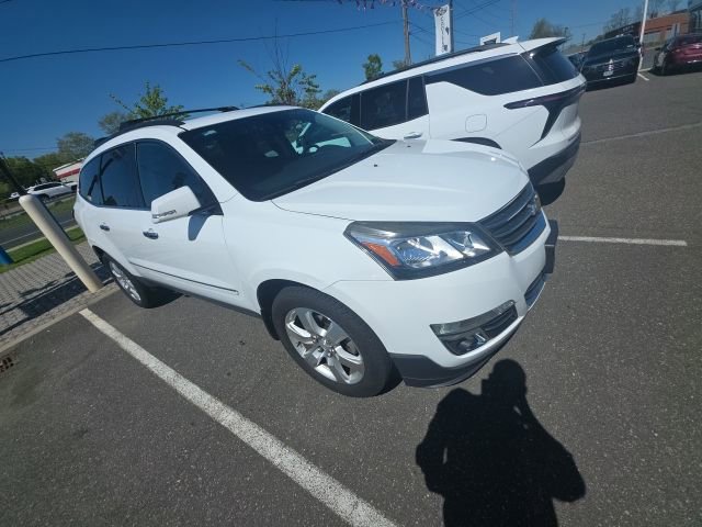 chevrolet traverse 2017 1GNKVJKD7HJ230924 image chevrolet traverse 2017 1GNKVJKD7HJ230924 image