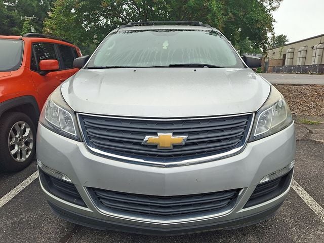 chevrolet traverse 2017 1GNKVFKD8HJ208556 image chevrolet traverse 2017 1GNKVFKD8HJ208556 image