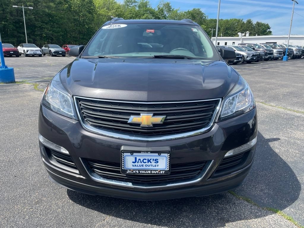 chevrolet traverse 2017 1GNKVFED8HJ251810 image chevrolet traverse 2017 1GNKVFED8HJ251810 image