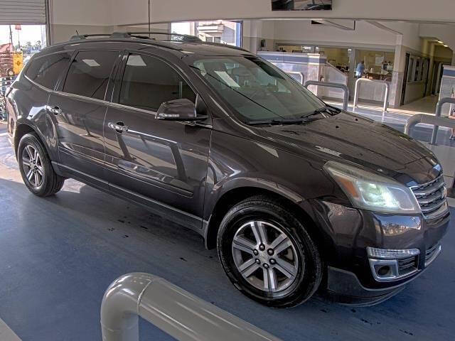chevrolet traverse 2017 1GNKRGKD2HJ147666 image chevrolet traverse 2017 1GNKRGKD2HJ147666 image