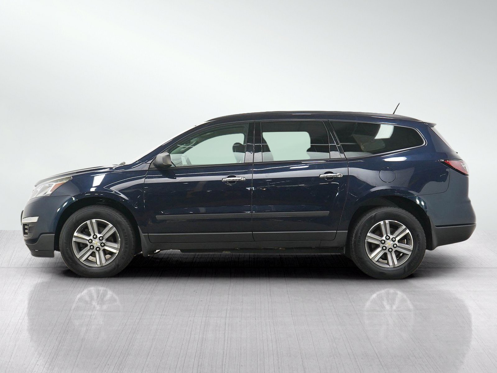 chevrolet traverse 2017 1GNKVFED7HJ228678 image chevrolet traverse 2017 1GNKVFED7HJ228678 image