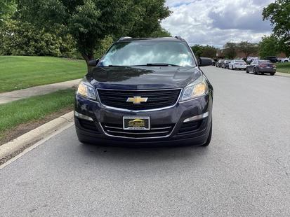 chevrolet traverse 2017 1GNKRFED4HJ148713 image chevrolet traverse 2017 1GNKRFED4HJ148713 image