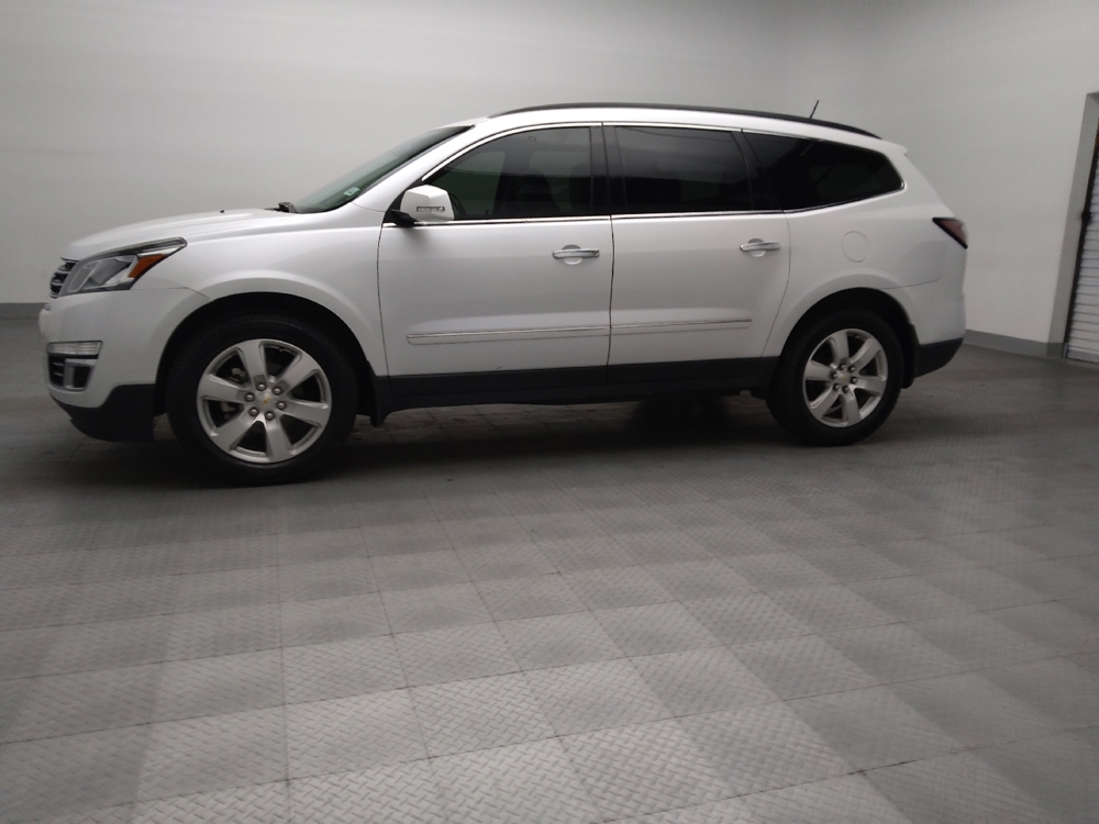 chevrolet traverse 2017 1GNKRJKD2HJ176811 image chevrolet traverse 2017 1GNKRJKD2HJ176811 image