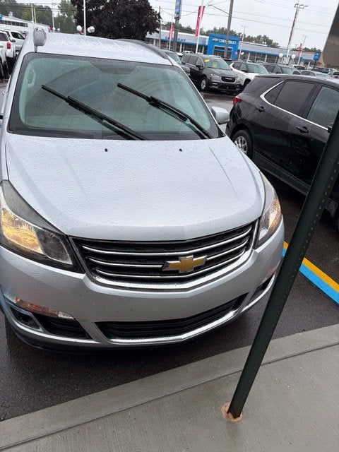 chevrolet traverse 2017 1GNKRGKDXHJ111434 image chevrolet traverse 2017 1GNKRGKDXHJ111434 image