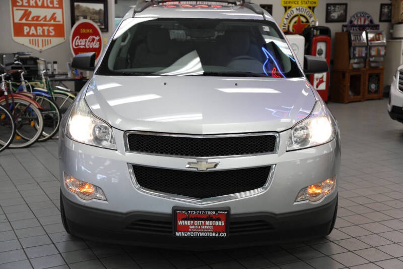 chevrolet traverse 2012 1GNKREEDXCJ380431 image chevrolet traverse 2012 1GNKREEDXCJ380431 image