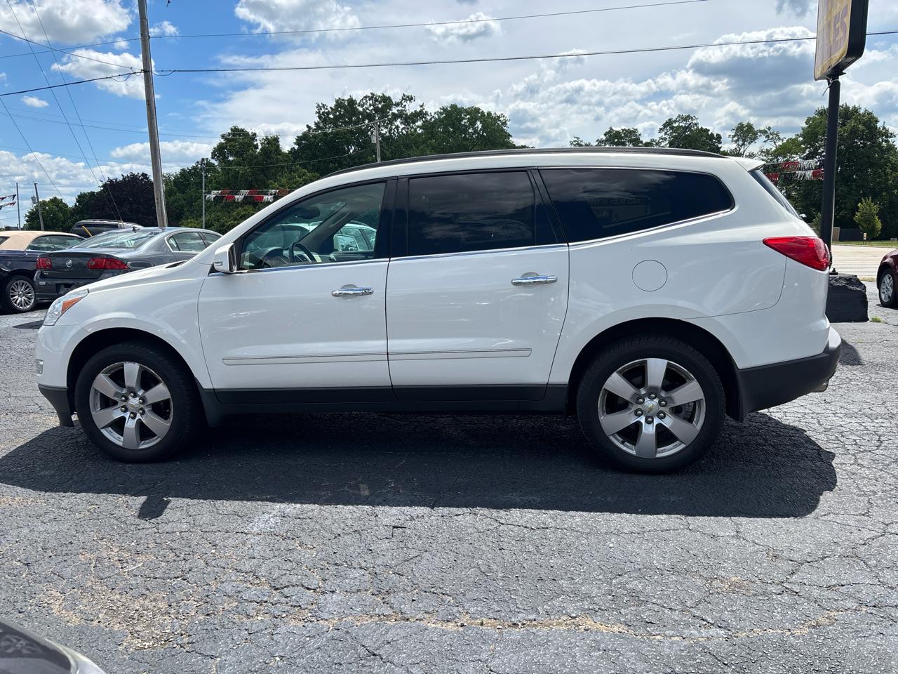 chevrolet traverse 2012 1GNKRLED9CJ235238 image chevrolet traverse 2012 1GNKRLED9CJ235238 image