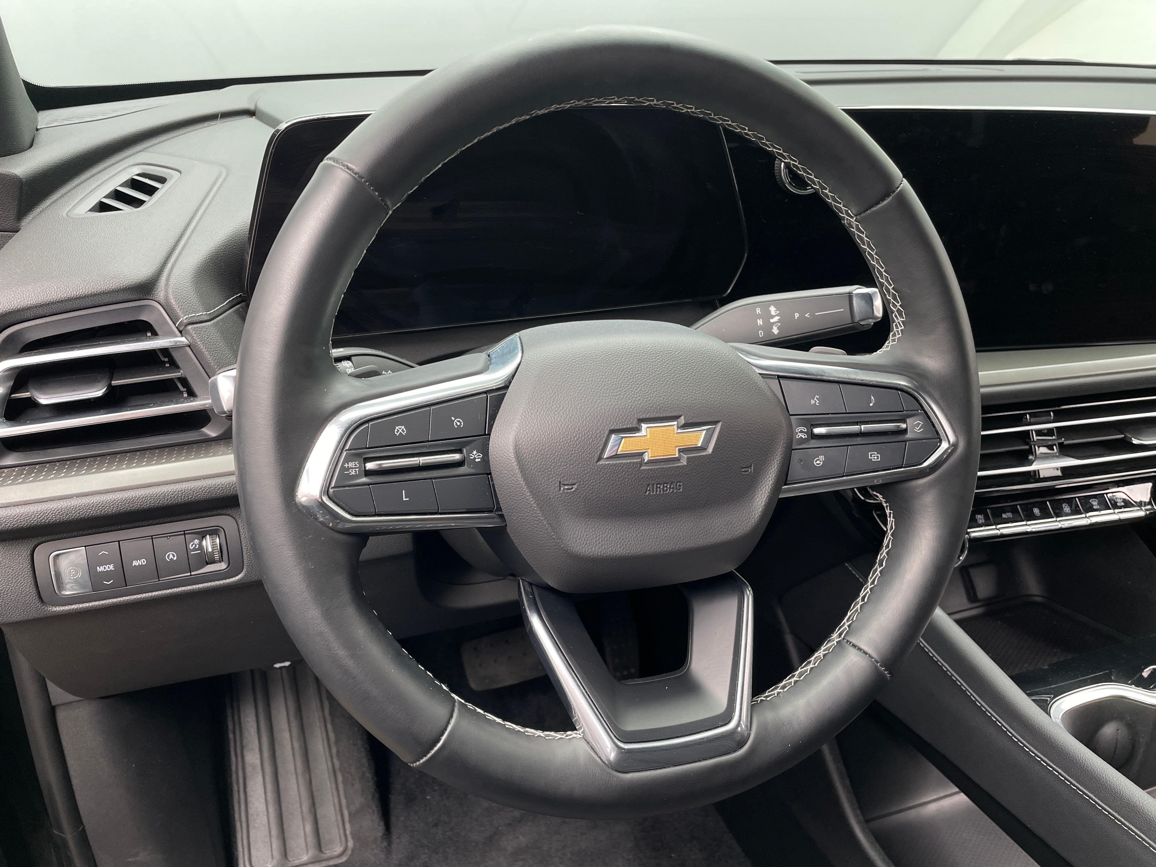 chevrolet traverse 2024 1GNEVEKS8RJ188123 image chevrolet traverse 2024 1GNEVEKS8RJ188123 image