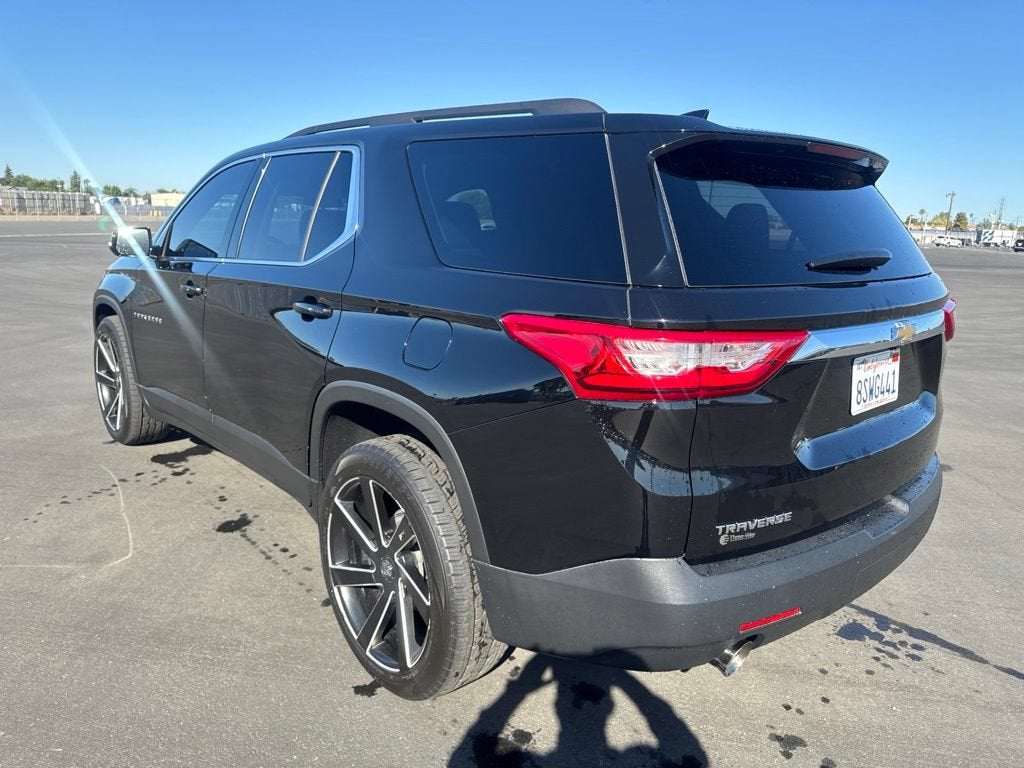 chevrolet traverse 2020 1GNERGKW3LJ305147 image chevrolet traverse 2020 1GNERGKW3LJ305147 image