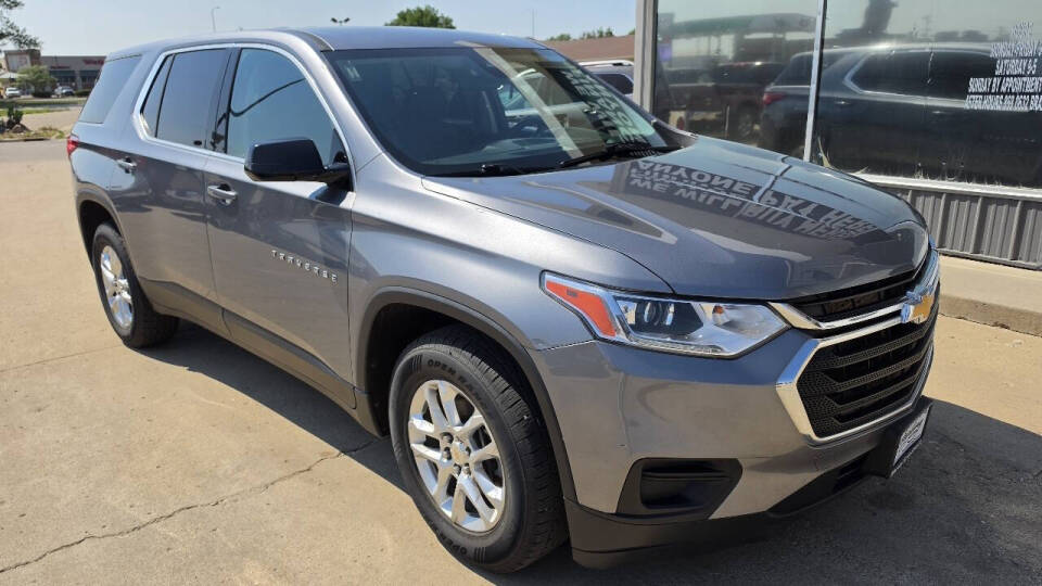 chevrolet traverse 2020 1GNEVLKW7LJ204116 image chevrolet traverse 2020 1GNEVLKW7LJ204116 image