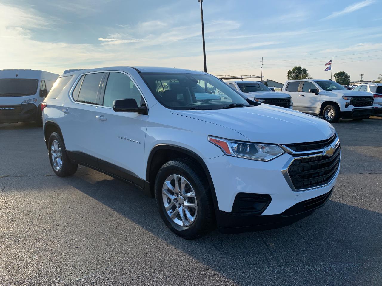 chevrolet traverse 2020 1GNERLKW2LJ259268 image chevrolet traverse 2020 1GNERLKW2LJ259268 image