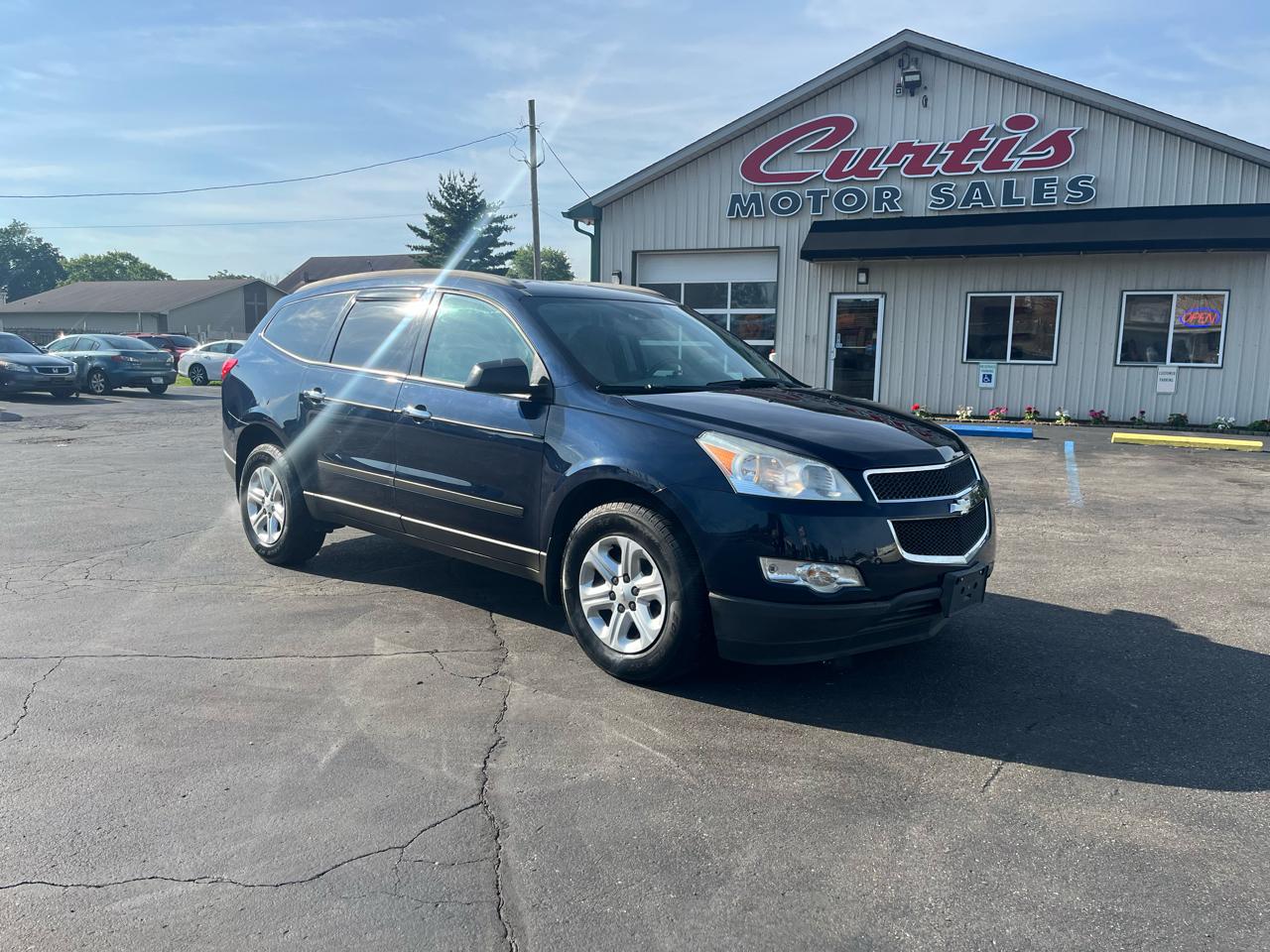 chevrolet traverse 2011 1GNKVFED0BJ207176 image chevrolet traverse 2011 1GNKVFED0BJ207176 image