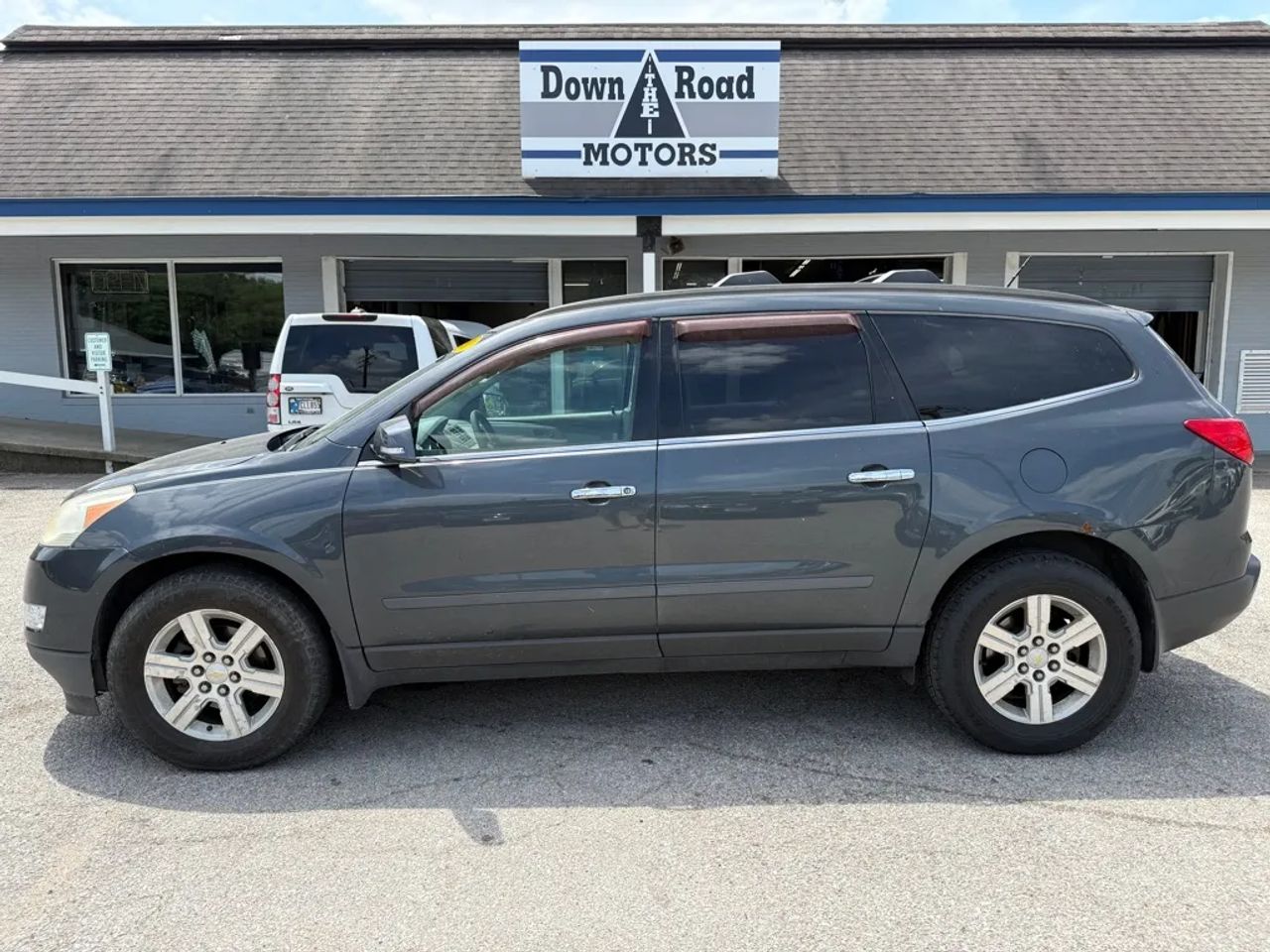 chevrolet traverse 2011 1GNKVGED8BJ217198 image chevrolet traverse 2011 1GNKVGED8BJ217198 image