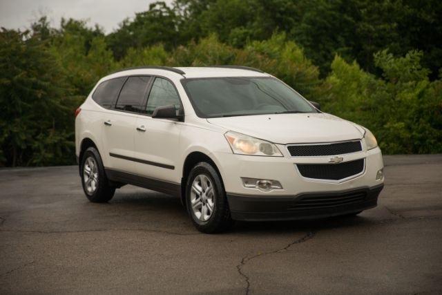 chevrolet traverse 2011 1GNKREED0BJ142182 image