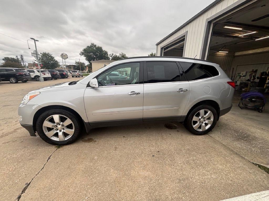 chevrolet traverse 2011 1GNKVLED0BJ348537 image chevrolet traverse 2011 1GNKVLED0BJ348537 image