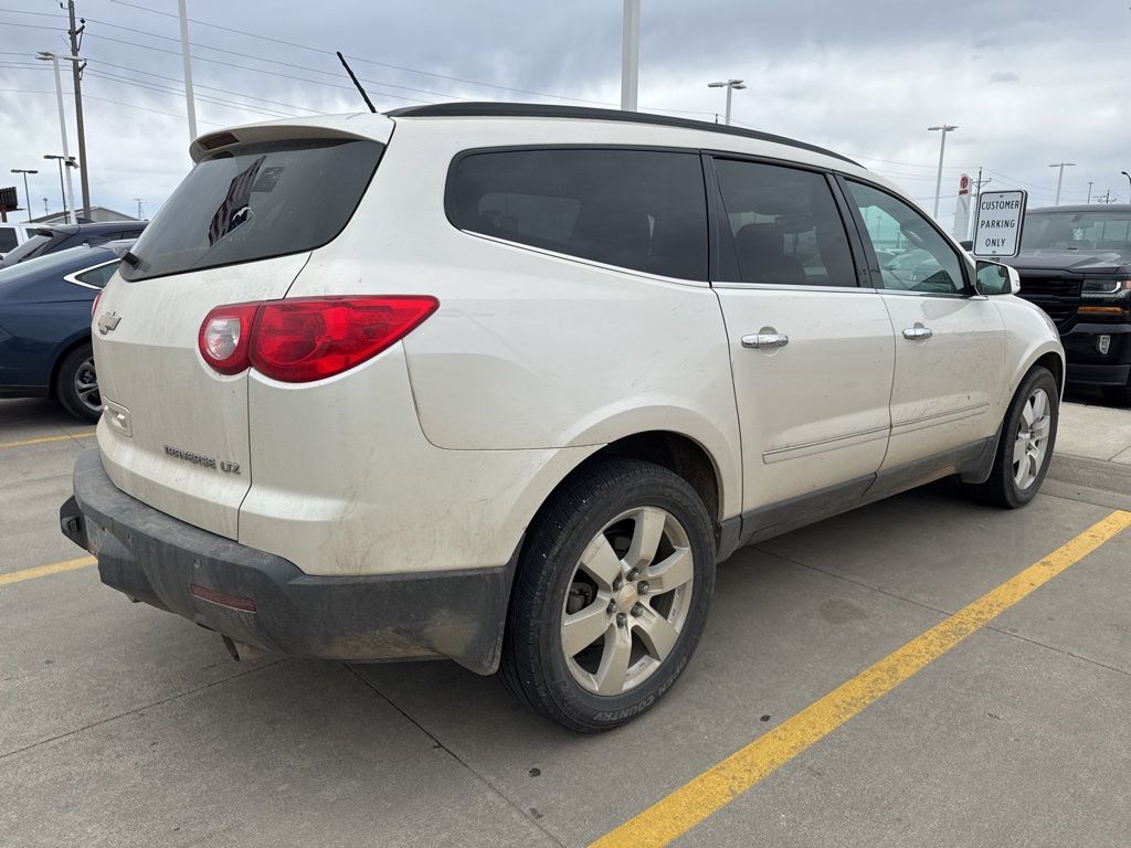 chevrolet traverse 2011 1GNKVLED6BJ303361 image chevrolet traverse 2011 1GNKVLED6BJ303361 image