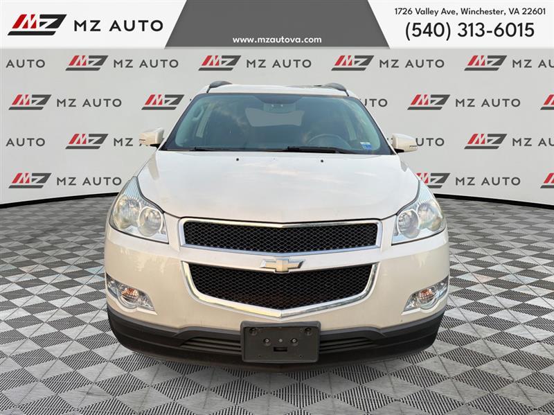 chevrolet traverse 2011 1GNKRGED1BJ146060 image chevrolet traverse 2011 1GNKRGED1BJ146060 image