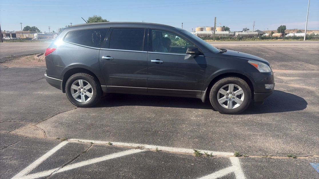 chevrolet traverse 2011 1GNKVGED3BJ122029 image