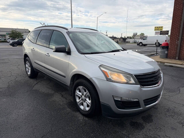 chevrolet traverse 2013 1GNKRFED3DJ107676 image chevrolet traverse 2013 1GNKRFED3DJ107676 image
