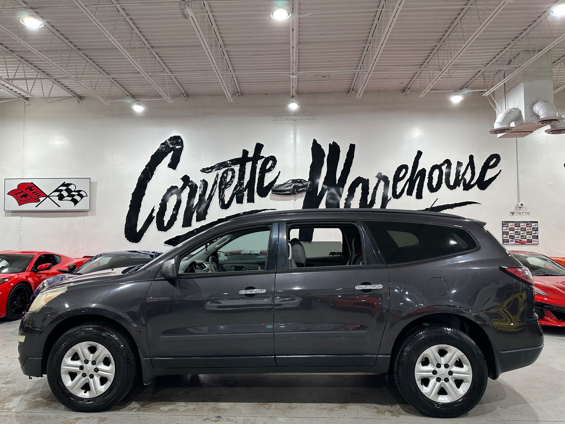 chevrolet traverse 2013 1GNKRFKD3DJ154131 image chevrolet traverse 2013 1GNKRFKD3DJ154131 image