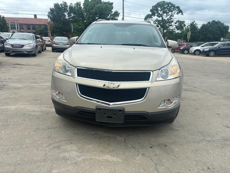chevrolet traverse 2010 1GNLRFED3AJ266603 image chevrolet traverse 2010 1GNLRFED3AJ266603 image
