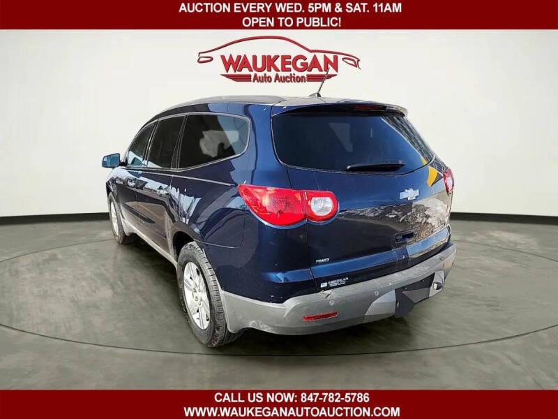 chevrolet traverse 2010 1GNLVFED0AS125963 image chevrolet traverse 2010 1GNLVFED0AS125963 image