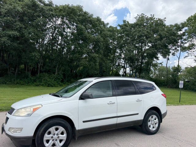 chevrolet traverse 2010 1GNLREED7AS138241 image chevrolet traverse 2010 1GNLREED7AS138241 image