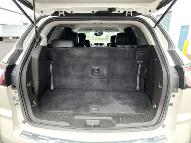 chevrolet traverse 2014 1GNKRJKD2EJ300054 image chevrolet traverse 2014 1GNKRJKD2EJ300054 image