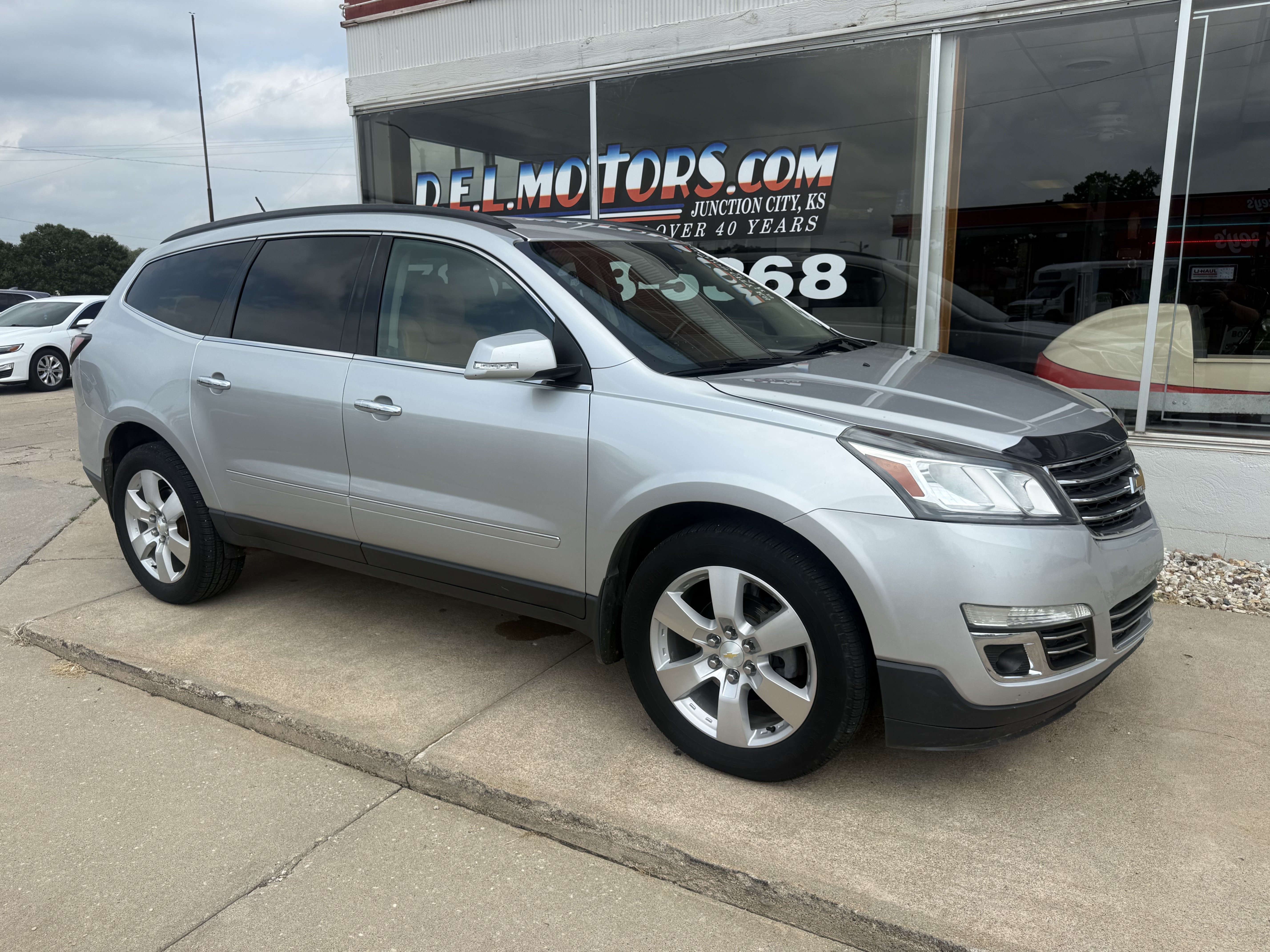 chevrolet traverse 2014 1GNKRJKD4EJ267753 image chevrolet traverse 2014 1GNKRJKD4EJ267753 image