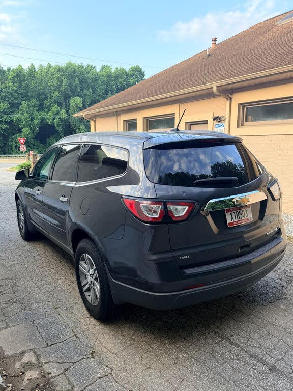 chevrolet traverse 2015 1GNKVGKD0FJ275770 image chevrolet traverse 2015 1GNKVGKD0FJ275770 image