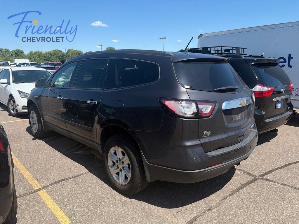 chevrolet traverse 2015 1GNKRFED9FJ363713 image chevrolet traverse 2015 1GNKRFED9FJ363713 image