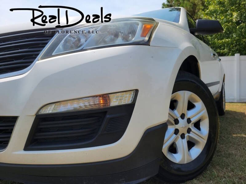 chevrolet traverse 2015 1GNKRFED0FJ220309 image chevrolet traverse 2015 1GNKRFED0FJ220309 image