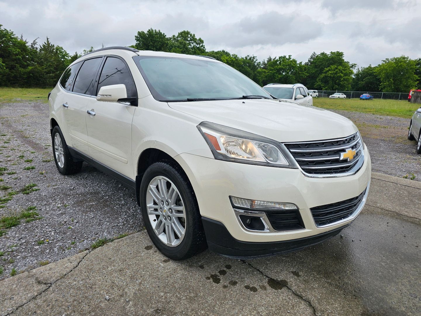 chevrolet traverse 2015 1GNKRGKD0FJ272324 image chevrolet traverse 2015 1GNKRGKD0FJ272324 image