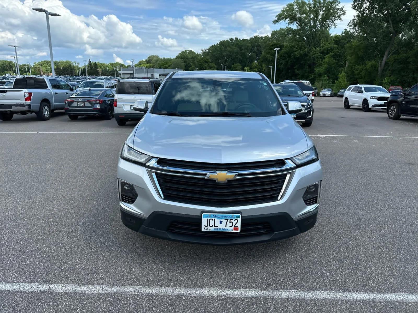 chevrolet traverse 2022 1GNEVLKW3NJ173370 image chevrolet traverse 2022 1GNEVLKW3NJ173370 image