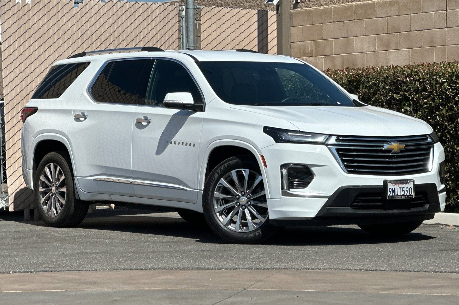 chevrolet traverse 2022 1GNEVKKW7NJ126398 image chevrolet traverse 2022 1GNEVKKW7NJ126398 image