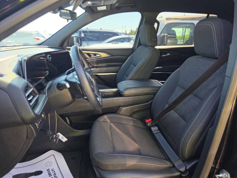 chevrolet traverse 2025 1GNERGRS6SJ156332 image chevrolet traverse 2025 1GNERGRS6SJ156332 image