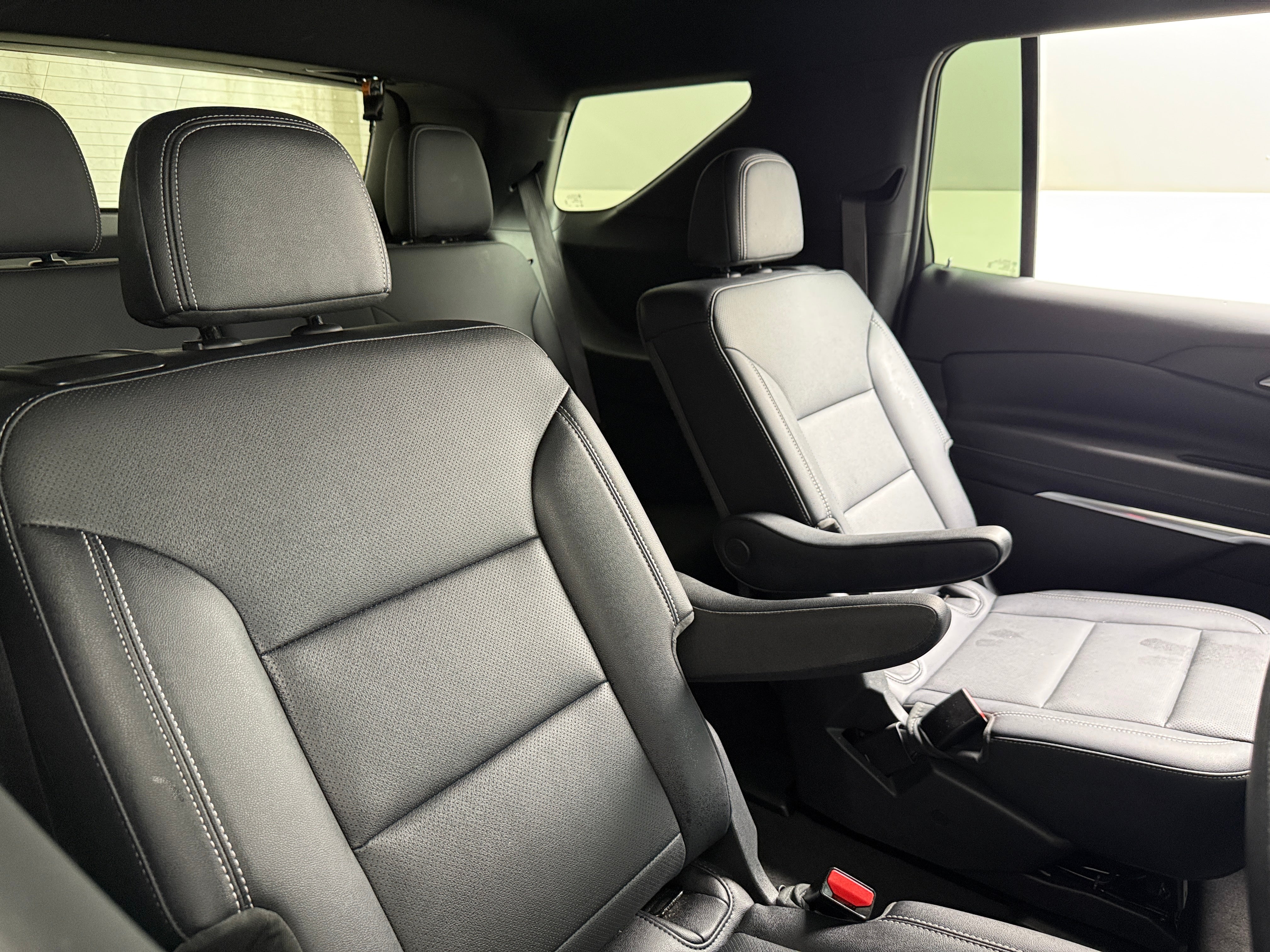 chevrolet traverse 2025 1GNERGRS8SJ140584 image chevrolet traverse 2025 1GNERGRS8SJ140584 image