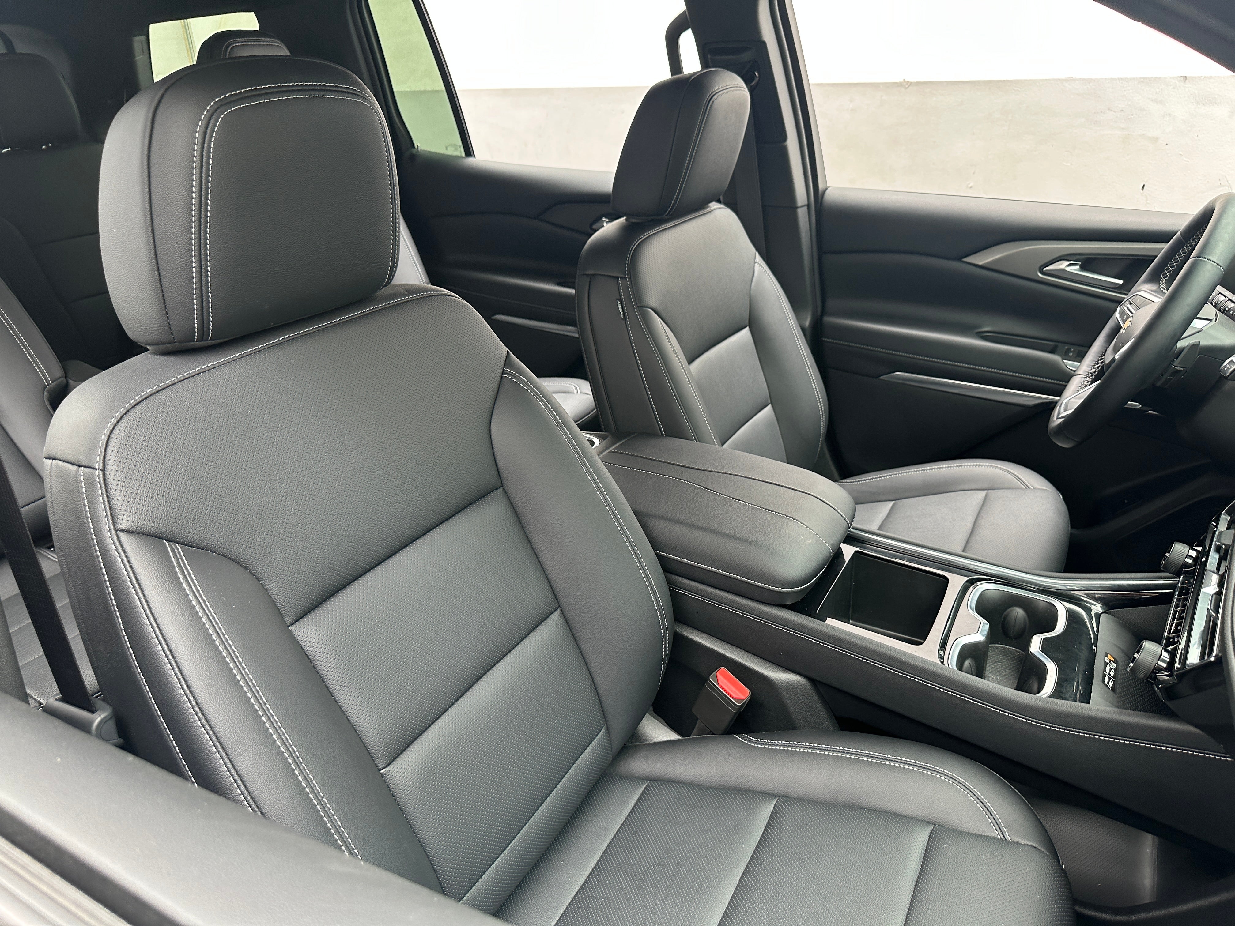 chevrolet traverse 2025 1GNERGRS0SJ255700 image chevrolet traverse 2025 1GNERGRS0SJ255700 image