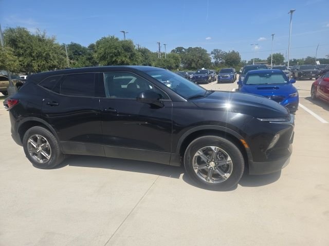 chevrolet blazer 2023 3GNKBCR47PS138770 image chevrolet blazer 2023 3GNKBCR47PS138770 image