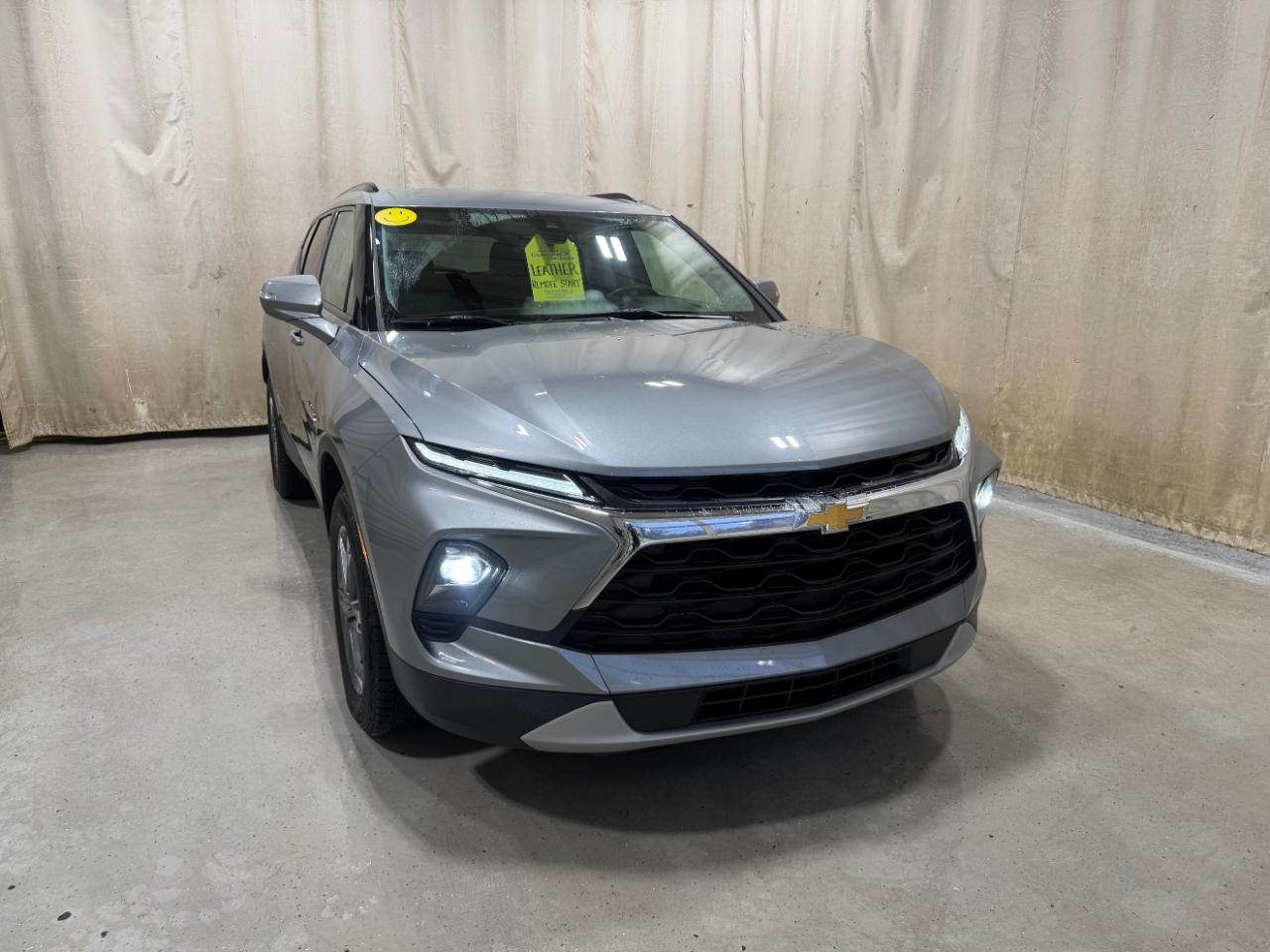 chevrolet blazer 2023 3GNKBJR42PS229546 image chevrolet blazer 2023 3GNKBJR42PS229546 image