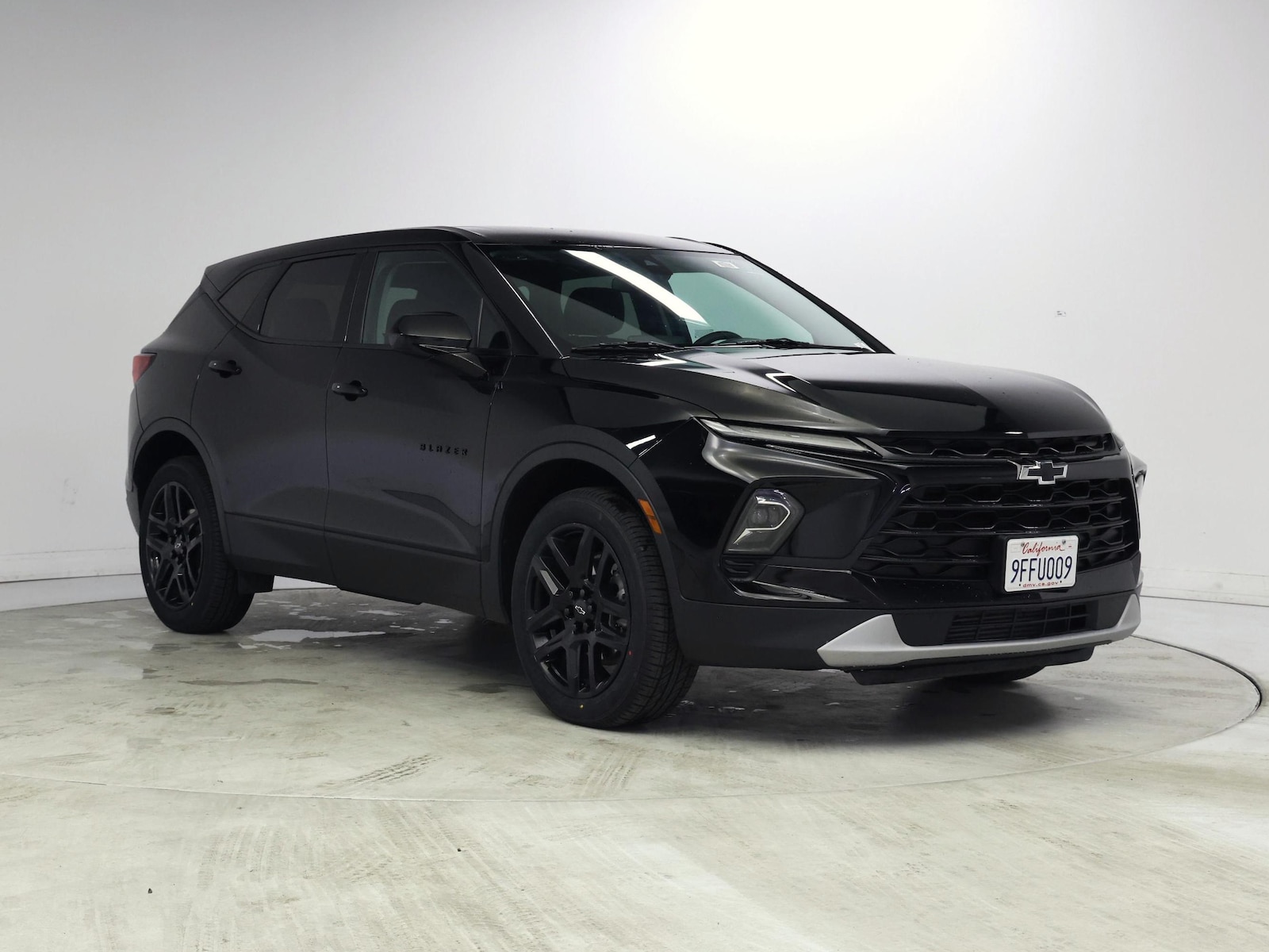 chevrolet blazer 2023 3GNKBCR45PS119845 image chevrolet blazer 2023 3GNKBCR45PS119845 image