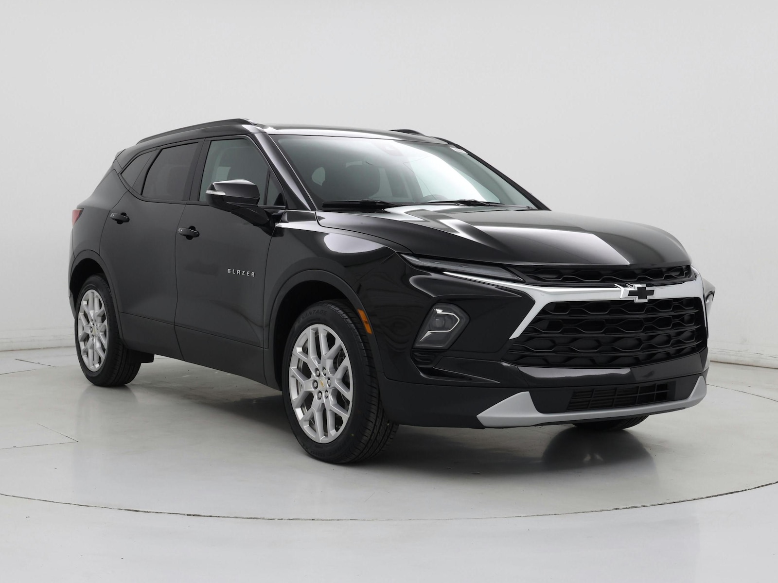 chevrolet blazer 2023 3GNKBJR42PS157473 image chevrolet blazer 2023 3GNKBJR42PS157473 image