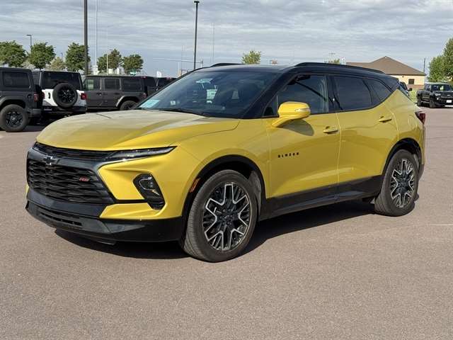 chevrolet blazer 2023 3GNKBHR41PS211497 image chevrolet blazer 2023 3GNKBHR41PS211497 image