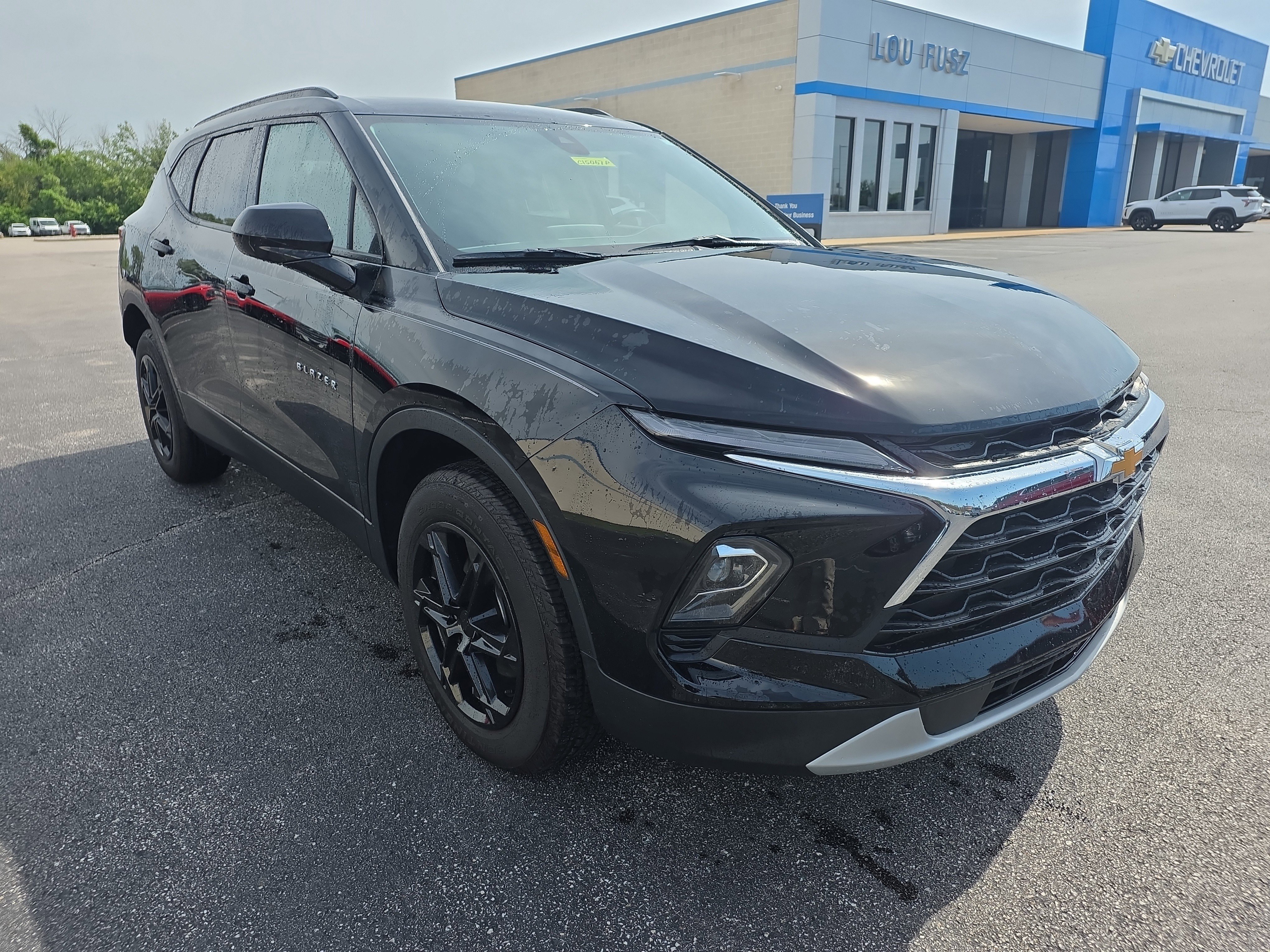 chevrolet blazer 2023 3GNKBCR42PS226190 image chevrolet blazer 2023 3GNKBCR42PS226190 image