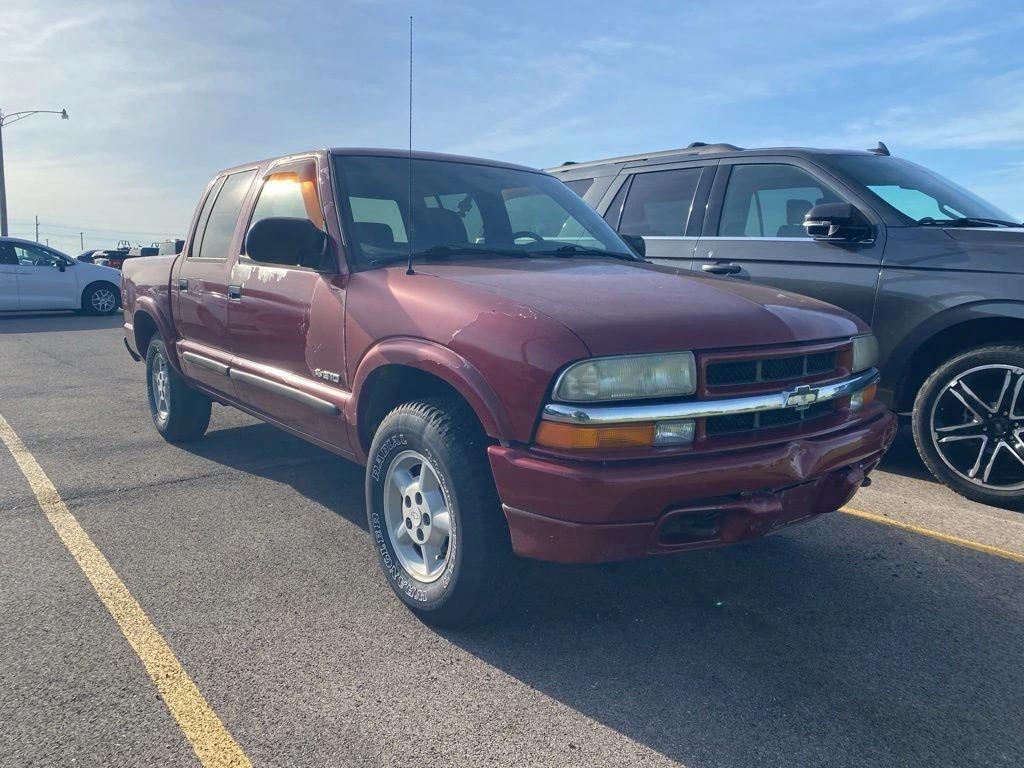 chevrolet blazer 2004 1GCDT13X34K149956 image chevrolet blazer 2004 1GCDT13X34K149956 image