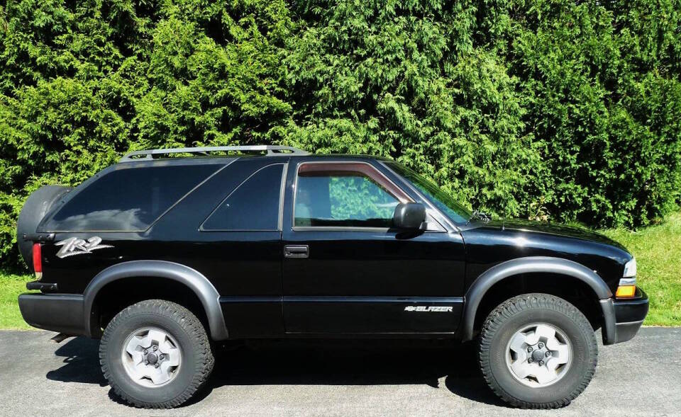 chevrolet blazer 2004 1GNCT18X74K126885 image chevrolet blazer 2004 1GNCT18X74K126885 image