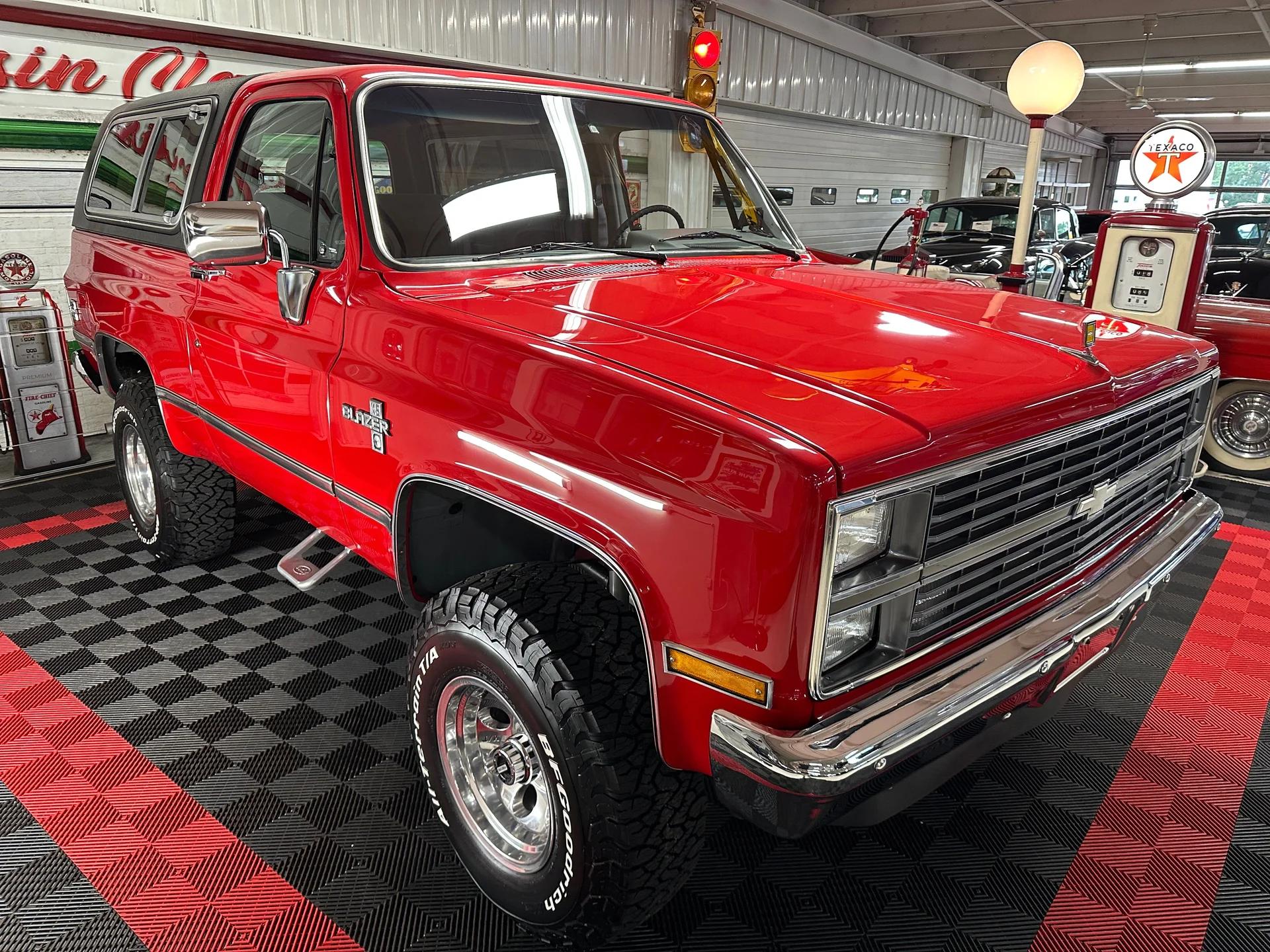 chevrolet blazer 1984 1G8EK18H7EF196131 image chevrolet blazer 1984 1G8EK18H7EF196131 image