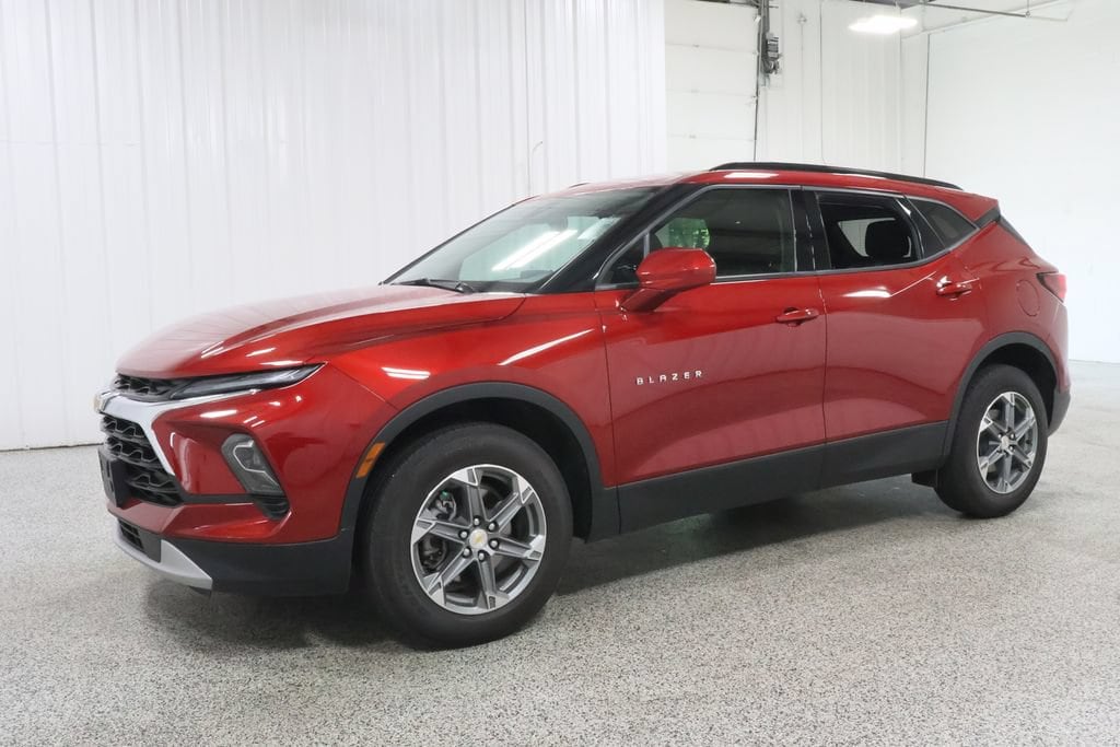 chevrolet blazer 2024 3GNKBCR42RS163174 image chevrolet blazer 2024 3GNKBCR42RS163174 image