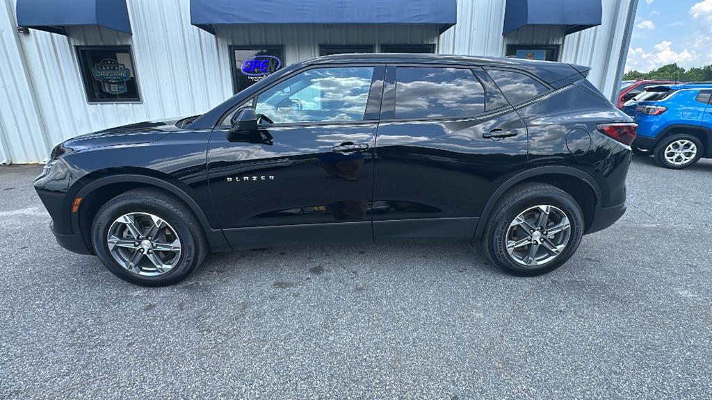 chevrolet blazer 2024 3GNKBCR49RS180263 image chevrolet blazer 2024 3GNKBCR49RS180263 image