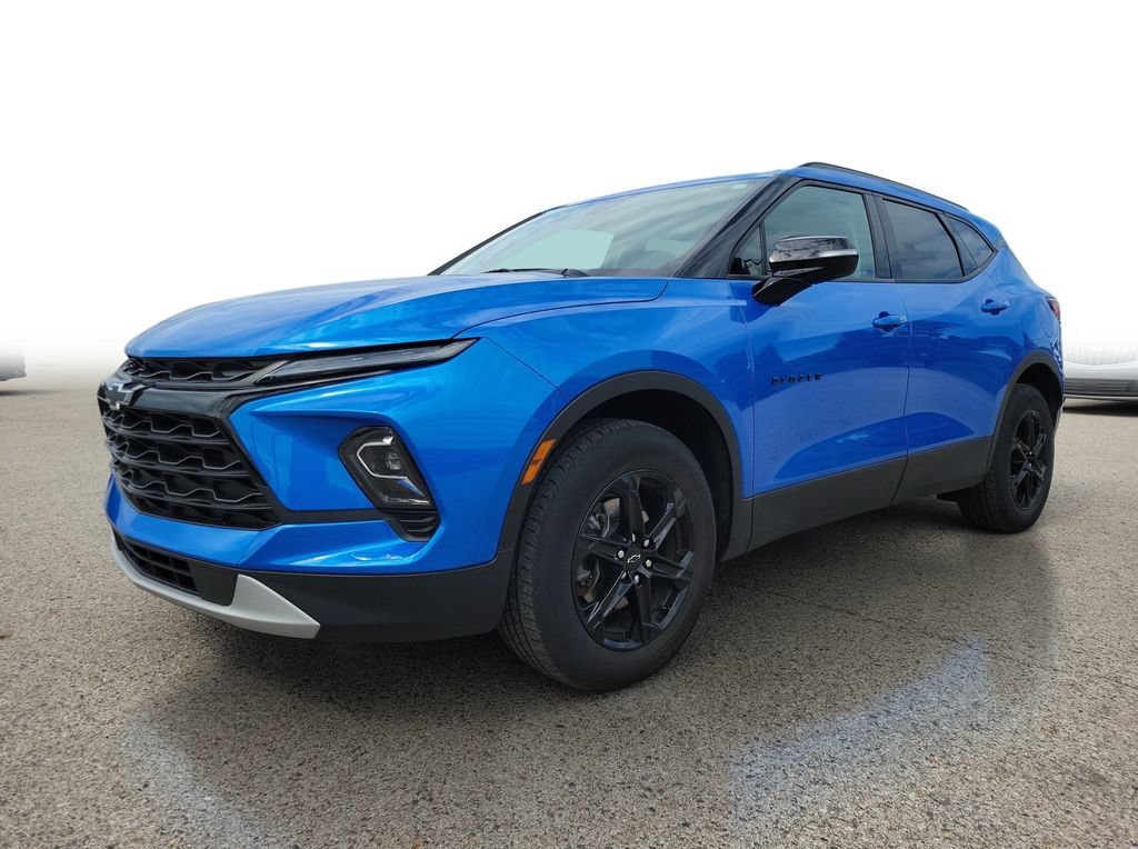 chevrolet blazer 2024 3GNKBJR47RS172571 image chevrolet blazer 2024 3GNKBJR47RS172571 image