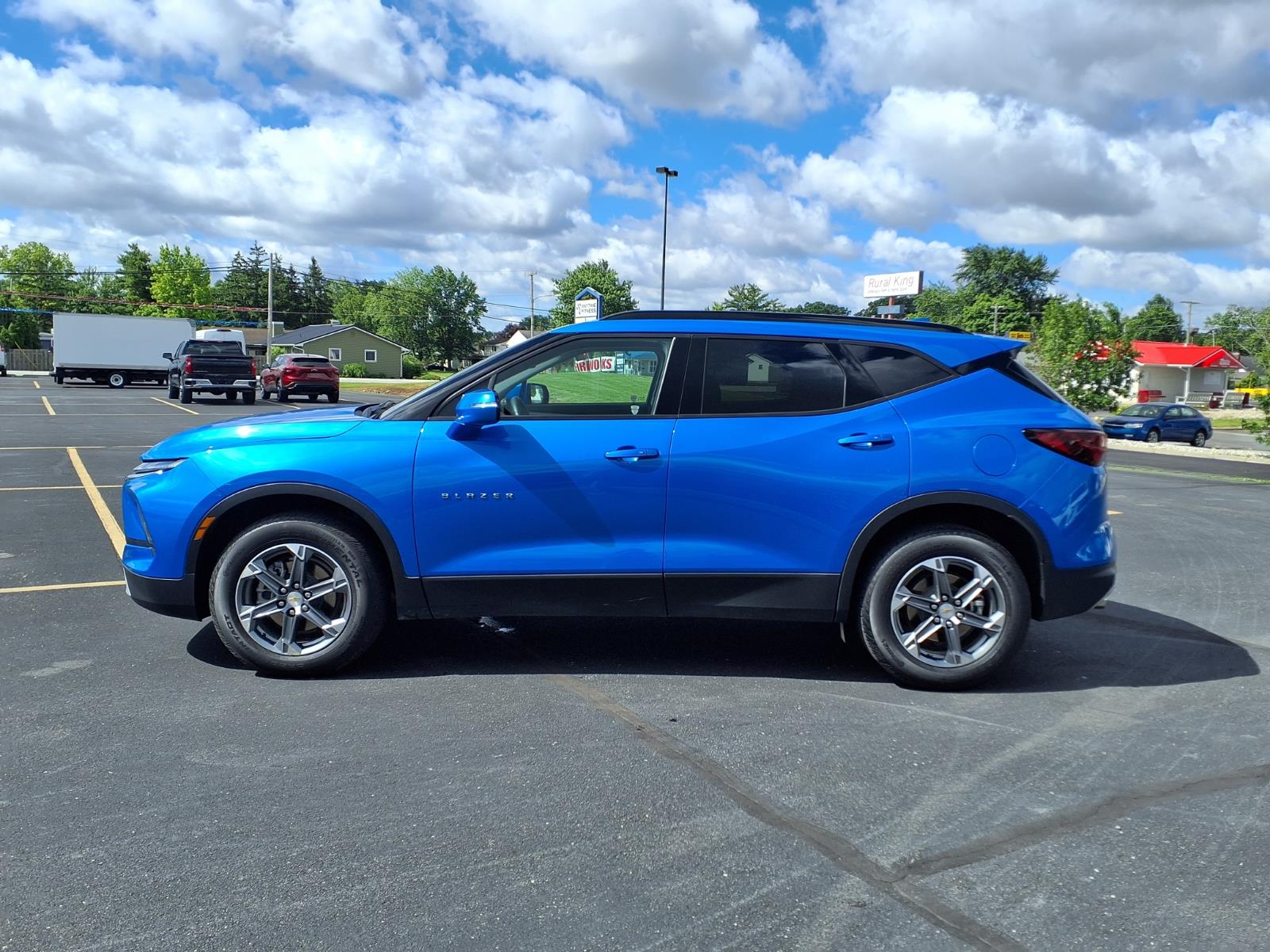 chevrolet blazer 2024 3GNKBDR44RS170164 image chevrolet blazer 2024 3GNKBDR44RS170164 image